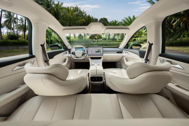 后悔買車買早了!11.98萬能拿下中大型轎車,車長近5米+后置后驅-有駕 后悔買車買早了!11.98萬能拿下中大型轎車,車長近5米+后置后驅-有駕