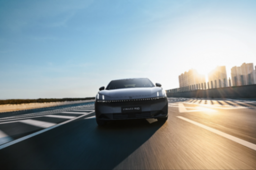 性能平權 領克Z10、智界S7能否開啟“純電小鋼炮”時代?-有駕 性能平權 領克Z10、智界S7能否開啟“純電小鋼炮”時代?-有駕