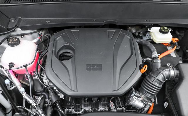 吉利新車即將上市，虧電不到4個(gè)油，配魅族車機(jī)，對(duì)標(biāo)宋Pro DMi-有駕