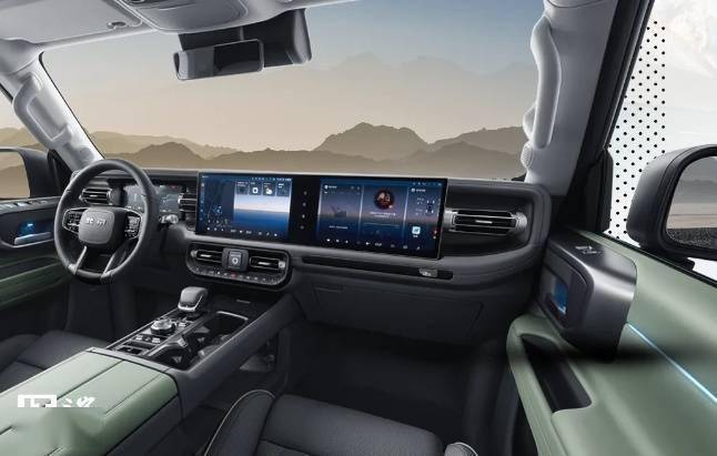 BJ40魔核電驅版預售啟幕,增程燃油SUV僅22.48萬起,配置再升級!