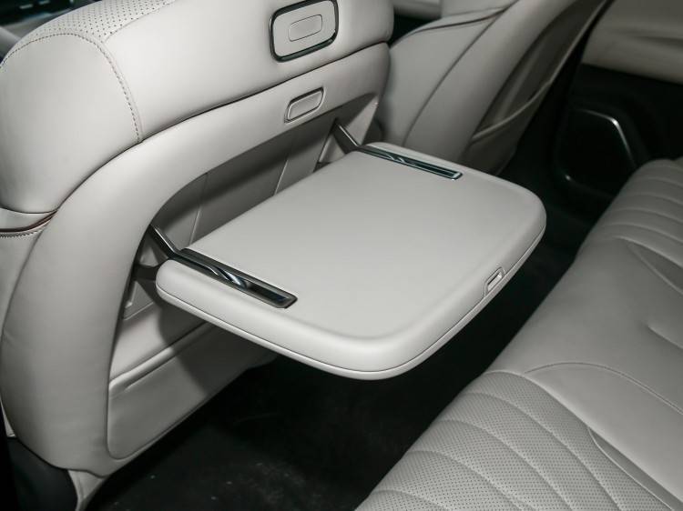 中大型SUV汽車又來新選手,主打舒適和智能!