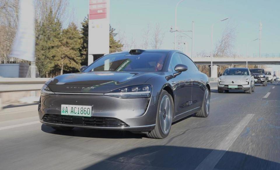 \"2025年度智能座駕評選\"啟動,首次加入跨品牌城市NOA評測