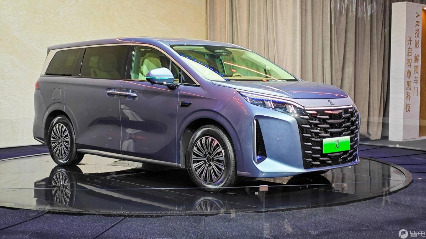 24.98萬元起售,比亞迪夏正式上市,標配云輦-C和高階智駕