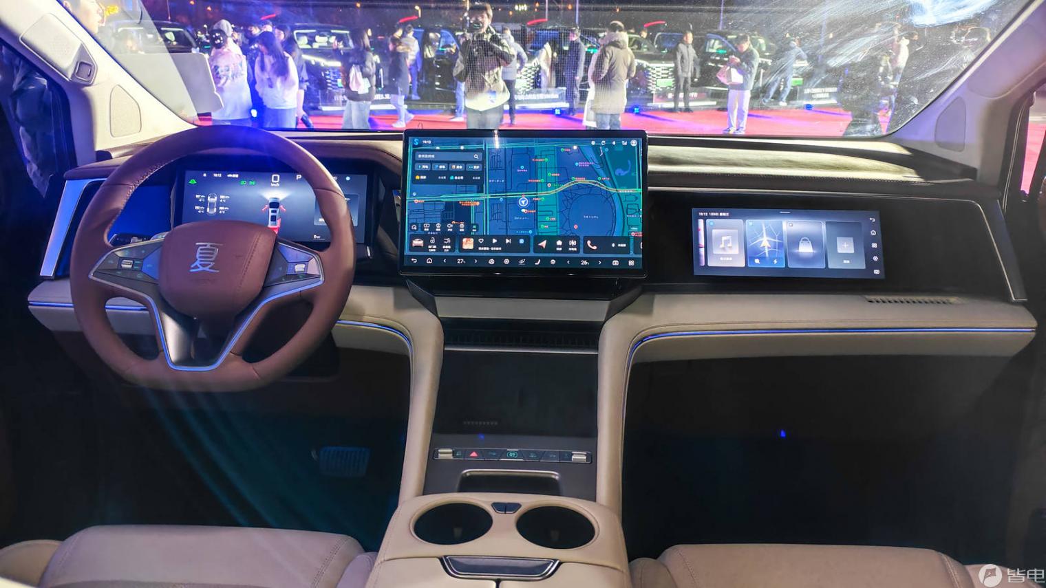 24.98萬元起售,比亞迪夏正式上市,標配云輦-C和高階智駕