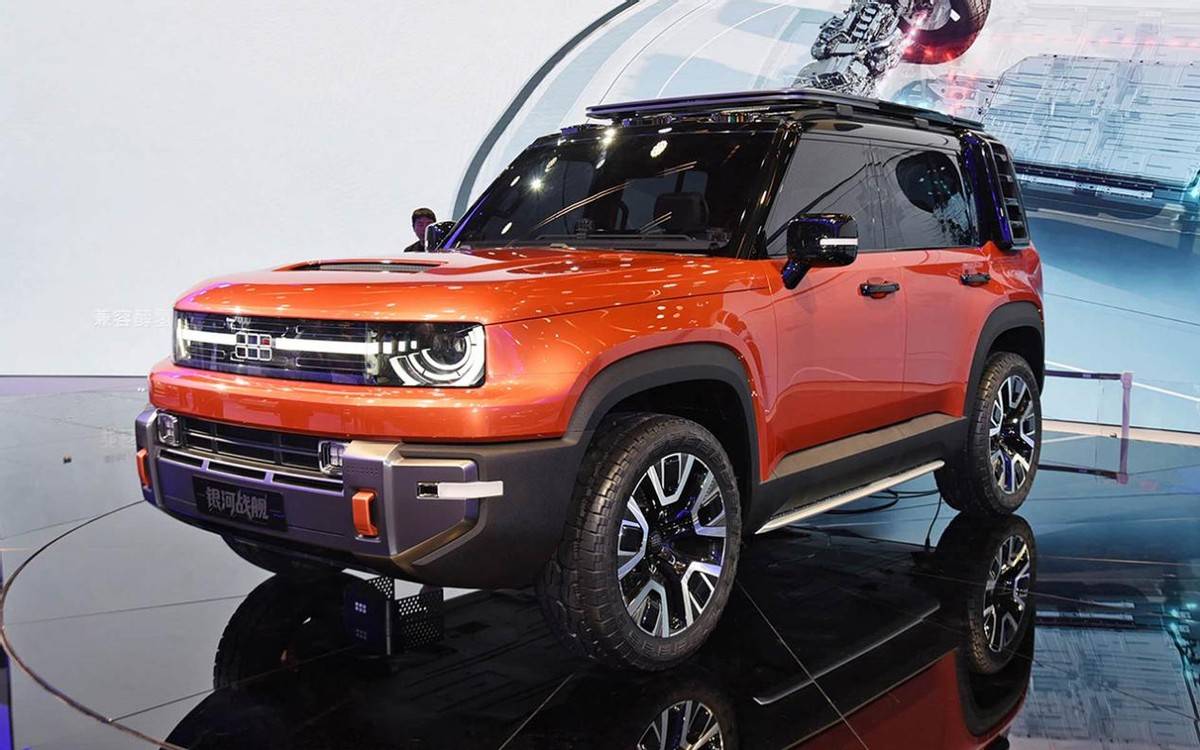 奇瑞、長城都學著點!這才叫國產真“路虎衛士”,快評吉利銀河戰艦