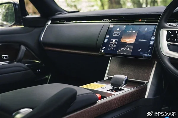 思路對(duì)了！純電路虎攬勝實(shí)車(chē)公布：和燃油版看不出什么區(qū)別