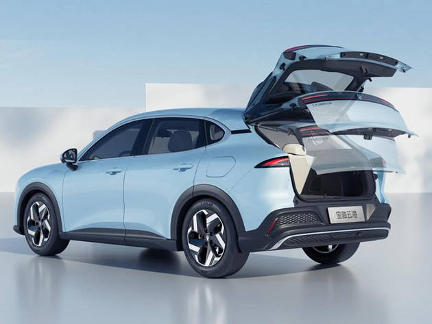 寶駿云海2026款煥新上市 三大維度全面升級