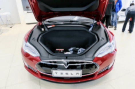 今年不卷前備箱,還造什么電動車