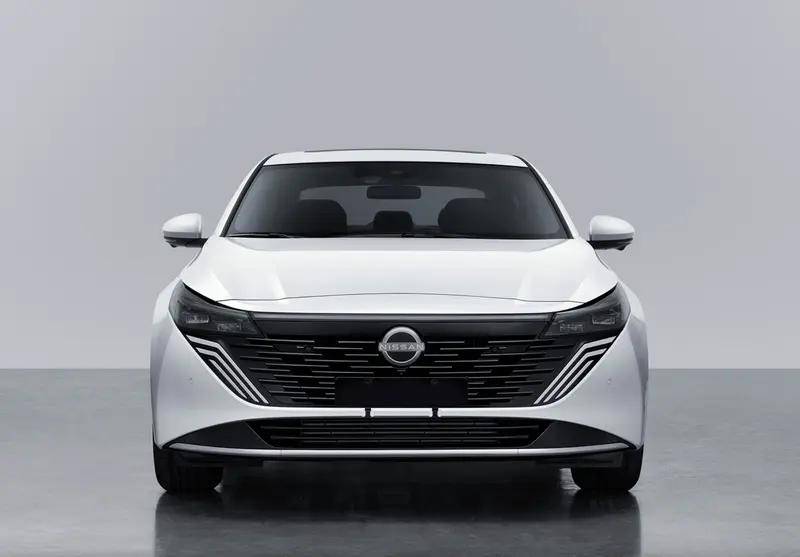 外觀升級/沿用現(xiàn)款動力 新款日產(chǎn)天籟申報圖曝光