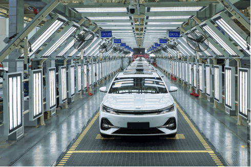 吉利銀河A7首日訂單破萬:雷神AI電混+Flyme智能座艙領(lǐng)跑B級市場