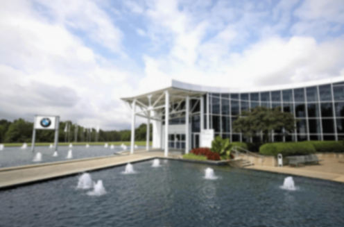 大眾最賺錢、奔馳插混增幅21%、寶馬新世代揭曉在即