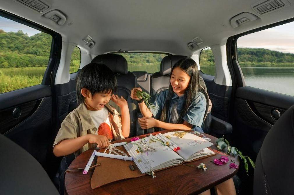 五大升艙實(shí)力加持,星海V9越享系列實(shí)現(xiàn)MPV豪華平權(quán)