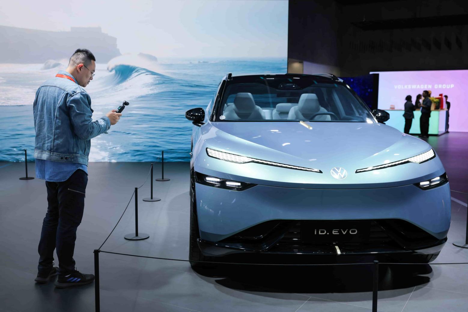 再赴進博之約|大眾汽車集團前沿科技點亮出行未來 再赴進博之約|大眾汽車集團前沿科技點亮出行未來