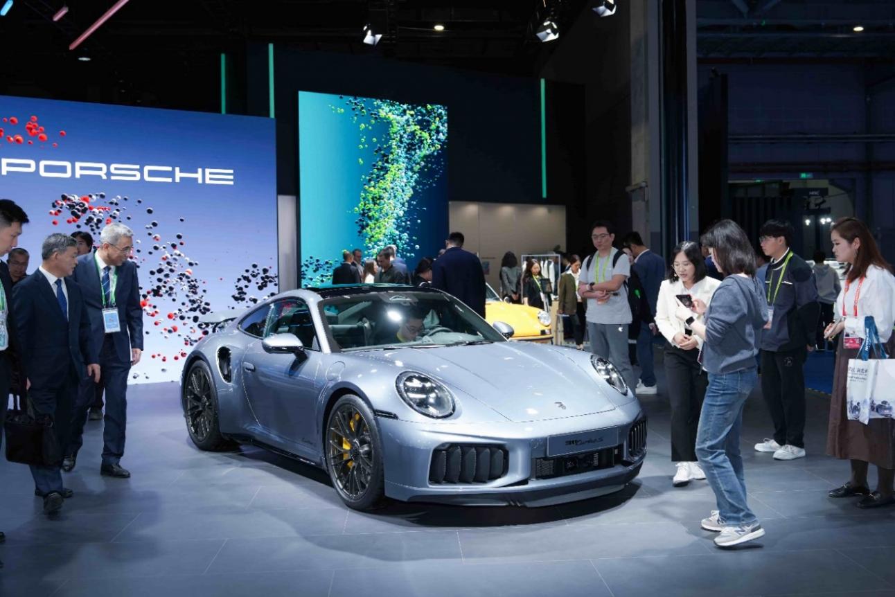 再赴進博之約|大眾汽車集團前沿科技點亮出行未來 再赴進博之約|大眾汽車集團前沿科技點亮出行未來